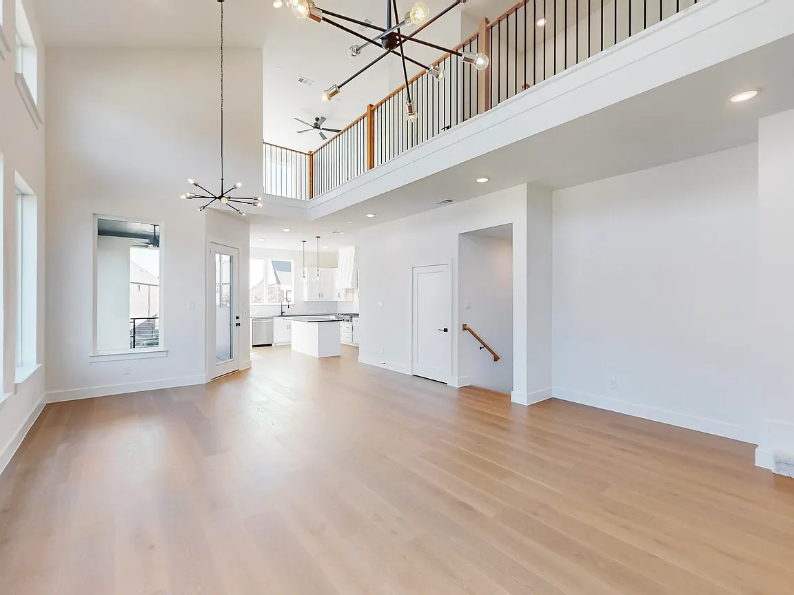 Beautiful TownHouse 7