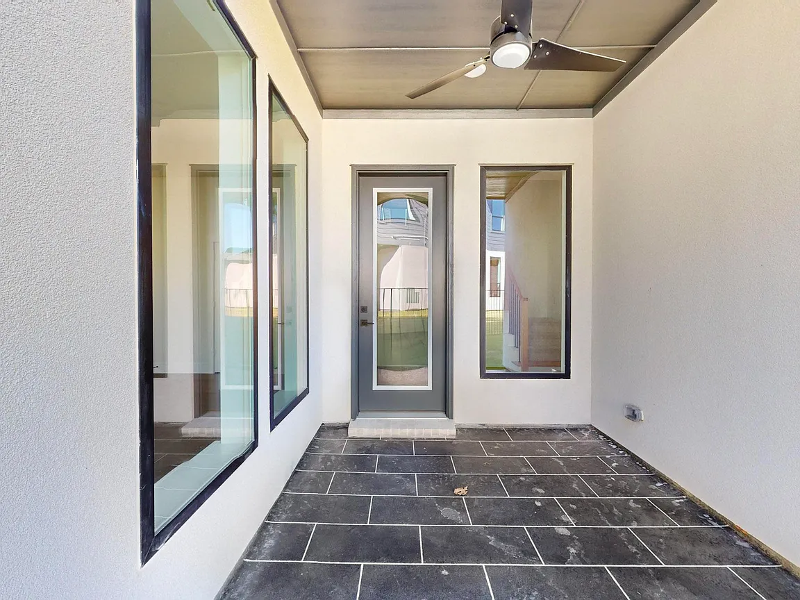 Beautiful TownHouse 2