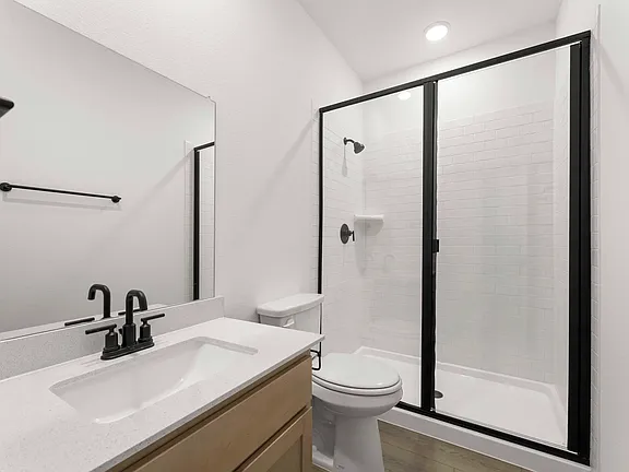 Modern Townhouse 11
