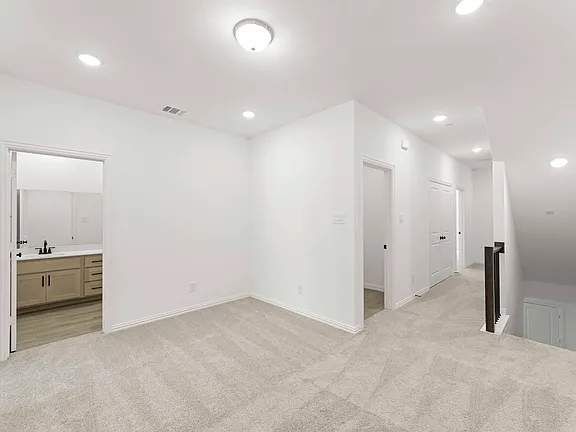 Modern Townhouse 13
