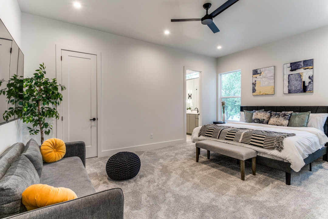 Spacious Apartment 4